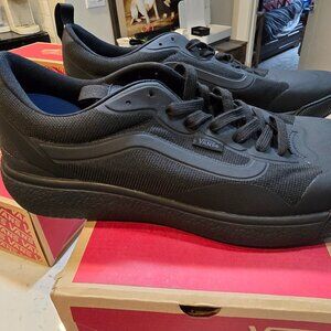 Vans MTE Ultrarange EXO Triple Black Mens Size 10 Skateboarding Hiking SHOES NEW